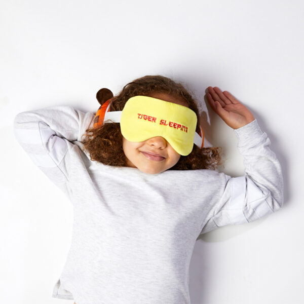 Relaxeazzz Travel Pillow & Eye Mask - Tiger - Image 2