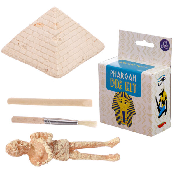 Fun Kids Mummy and Pyramid Egyptian Dig it Out Kit - Image 5
