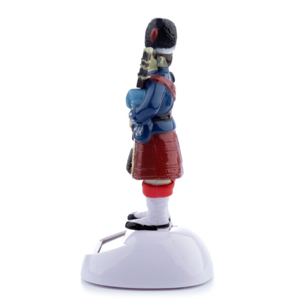 Novelty Scottish Piper Solar Powered Pal - Image 5