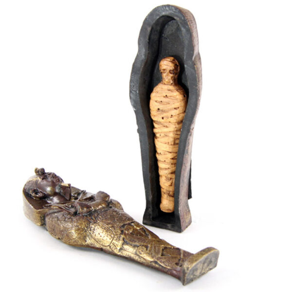 Mini Collectable Egyptian Sarcophagus with Mummy - Image 2