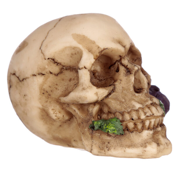 Gothic Skulls and Roses Ornament - Image 7