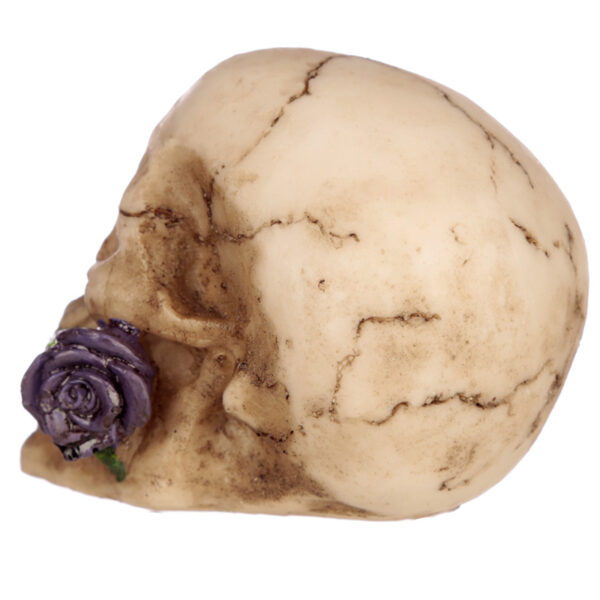 Gothic Skulls and Roses Ornament - Image 9
