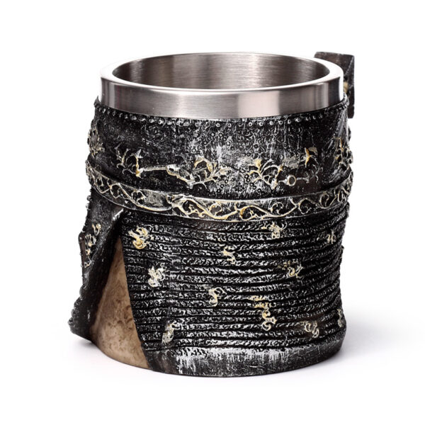Decorative Tankard - Axe Handle Armoured Skull - Image 4