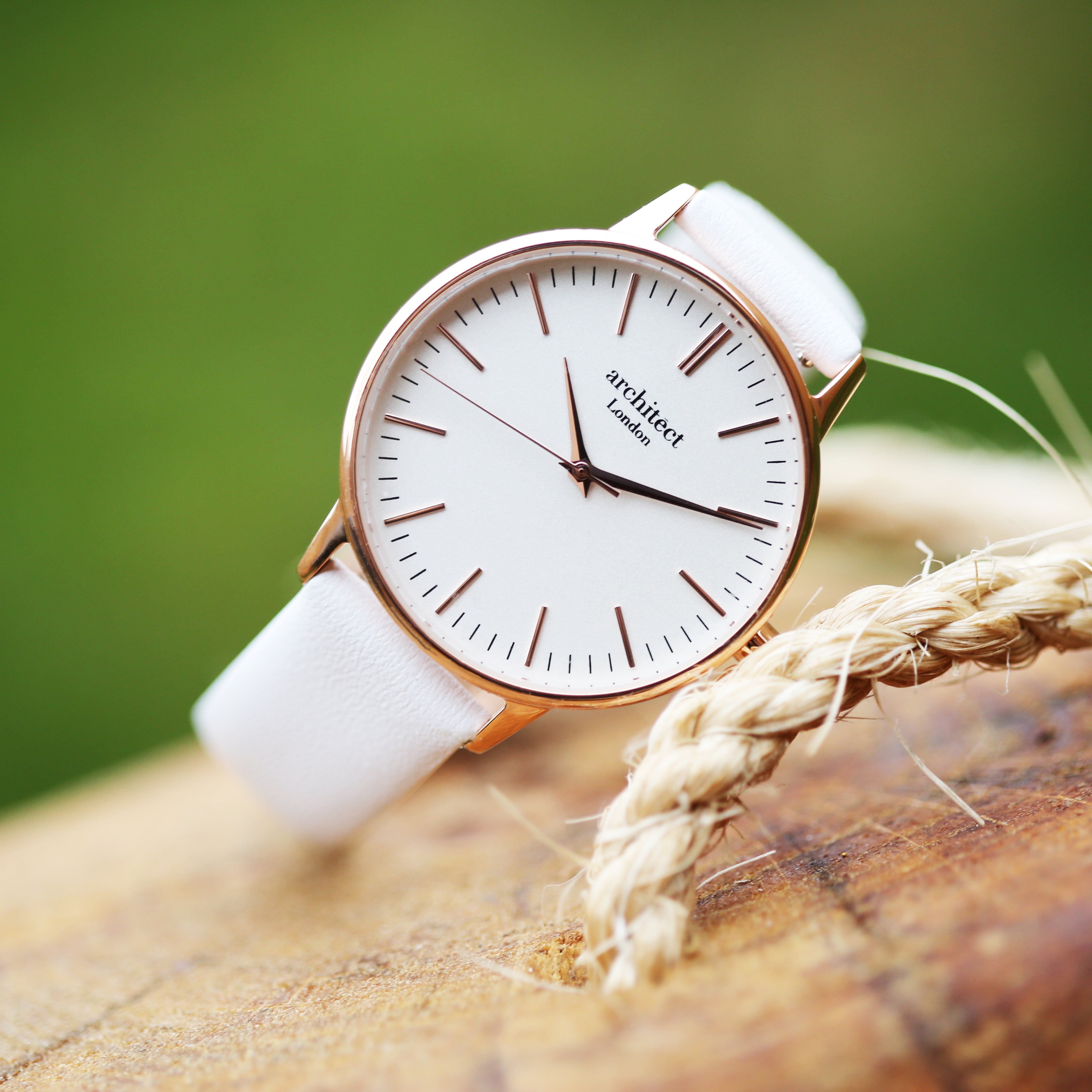 Ladies Architēct Blanc - Modern Font Engraving + White Strap